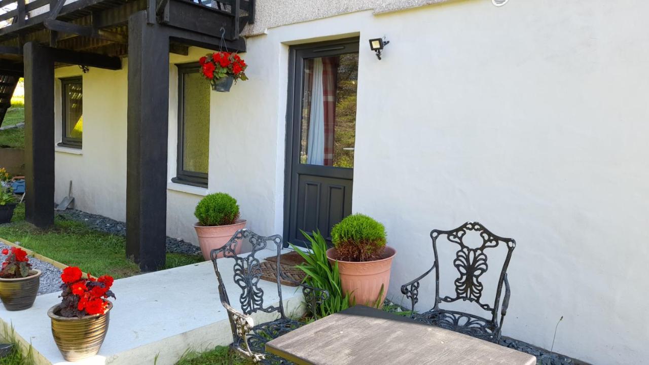 Otters Retreat Bed & Breakfast Big Sand Exterior photo